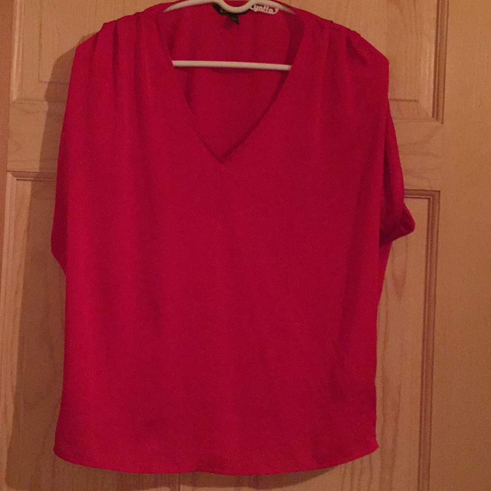 Short sleeve top